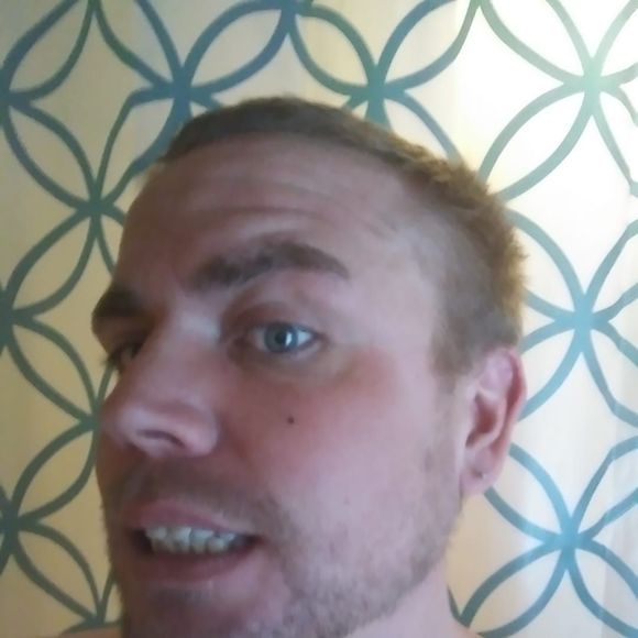 Meet your Posher, Matthew - Picture 1 of 1